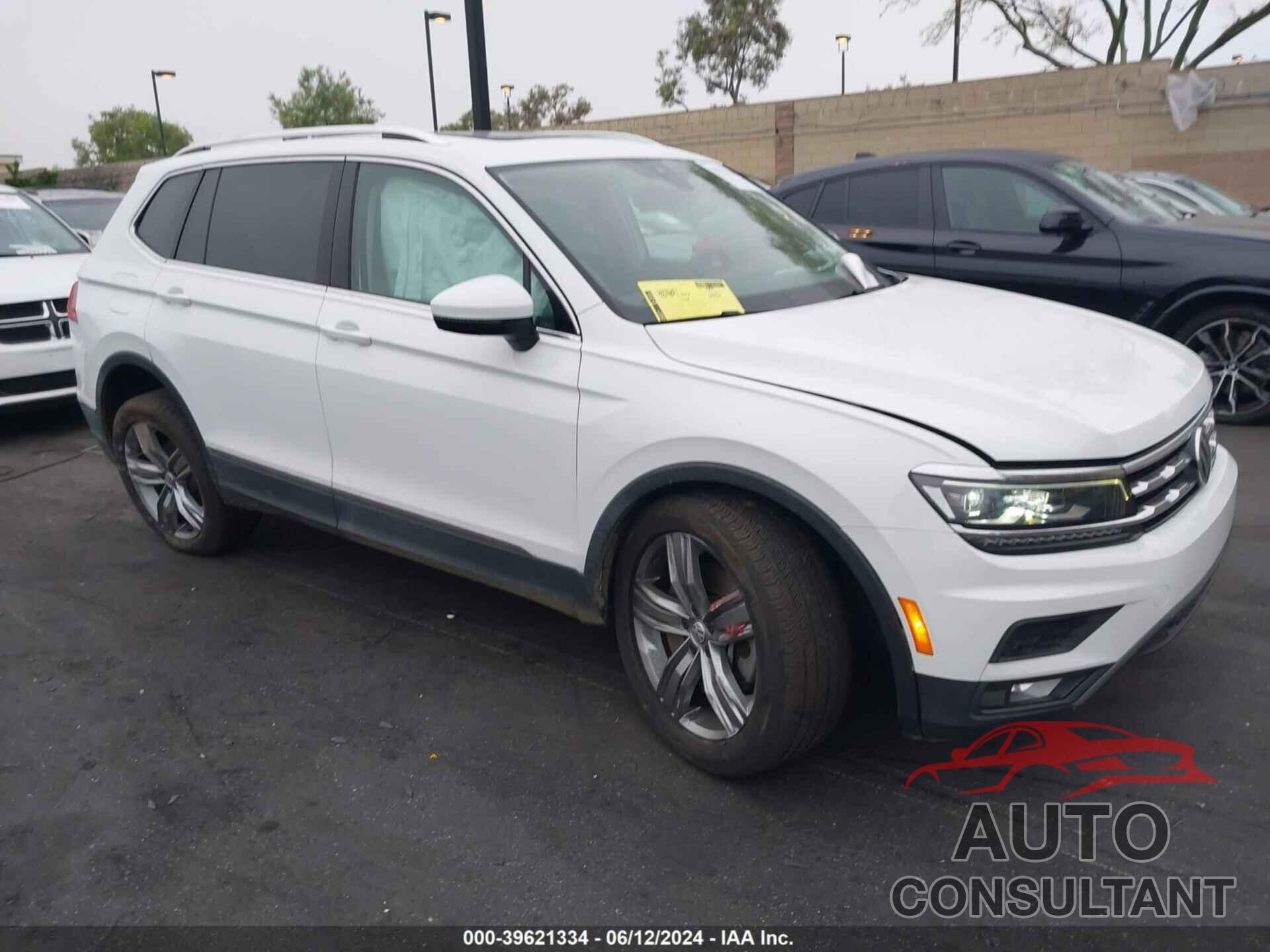 VOLKSWAGEN TIGUAN 2018 - 3VV5B7AX3JM002605