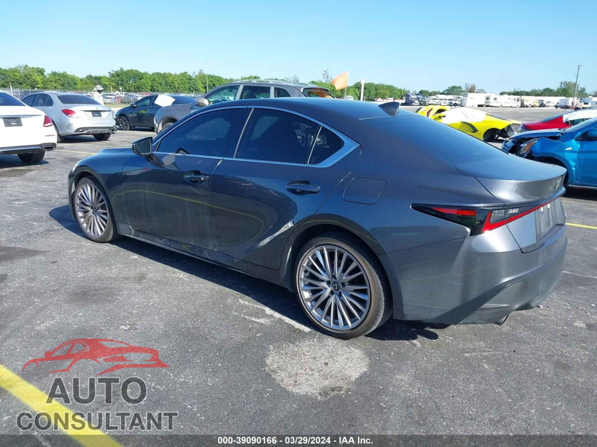 LEXUS IS 2023 - JTHDA1D2XP5124241
