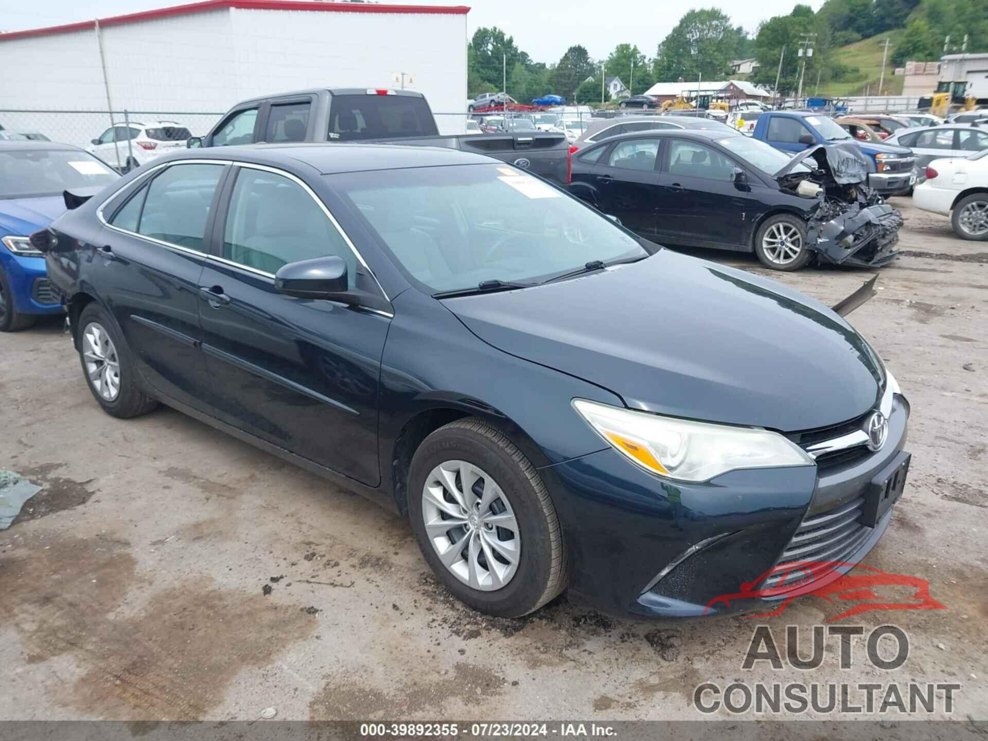 TOYOTA CAMRY 2016 - 4T4BF1FK4GR536850
