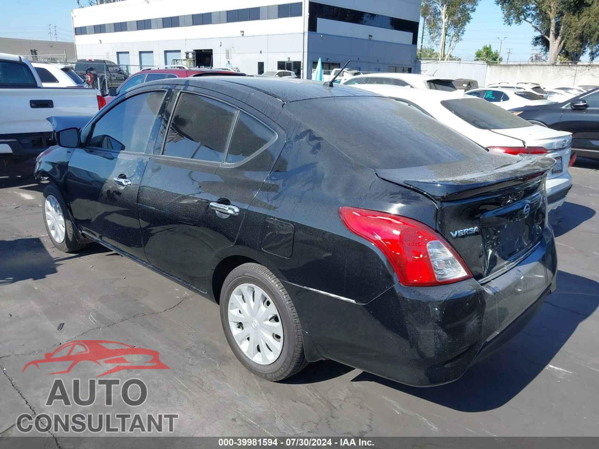 NISSAN VERSA 2017 - 3N1CN7AP3HL855182