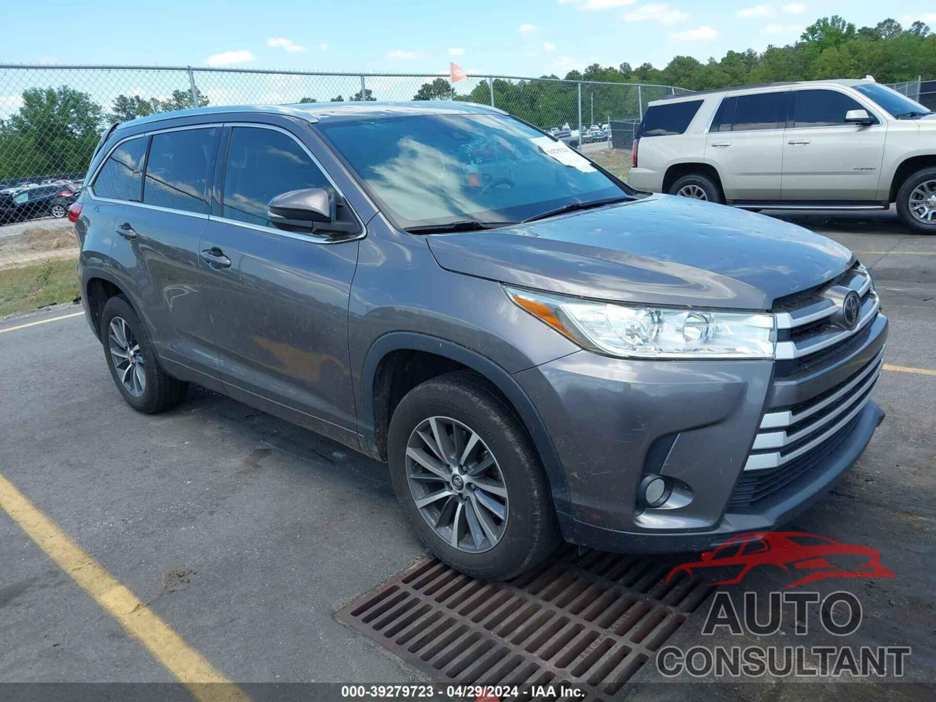 TOYOTA HIGHLANDER 2018 - 5TDKZRFH1JS540486