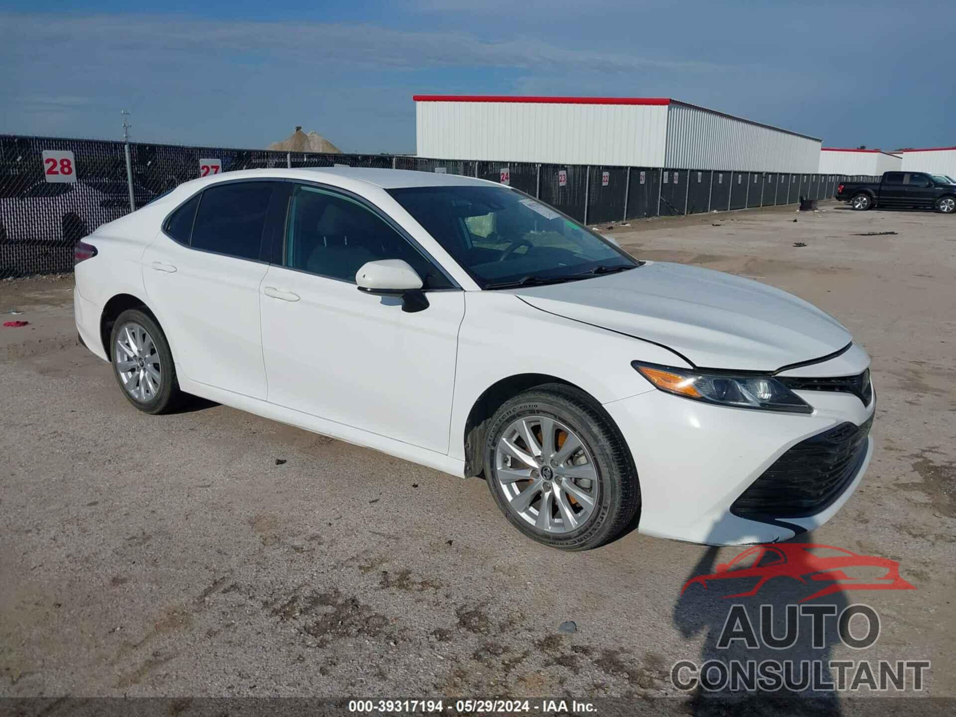 TOYOTA CAMRY 2019 - 4T1B11HK0KU790568