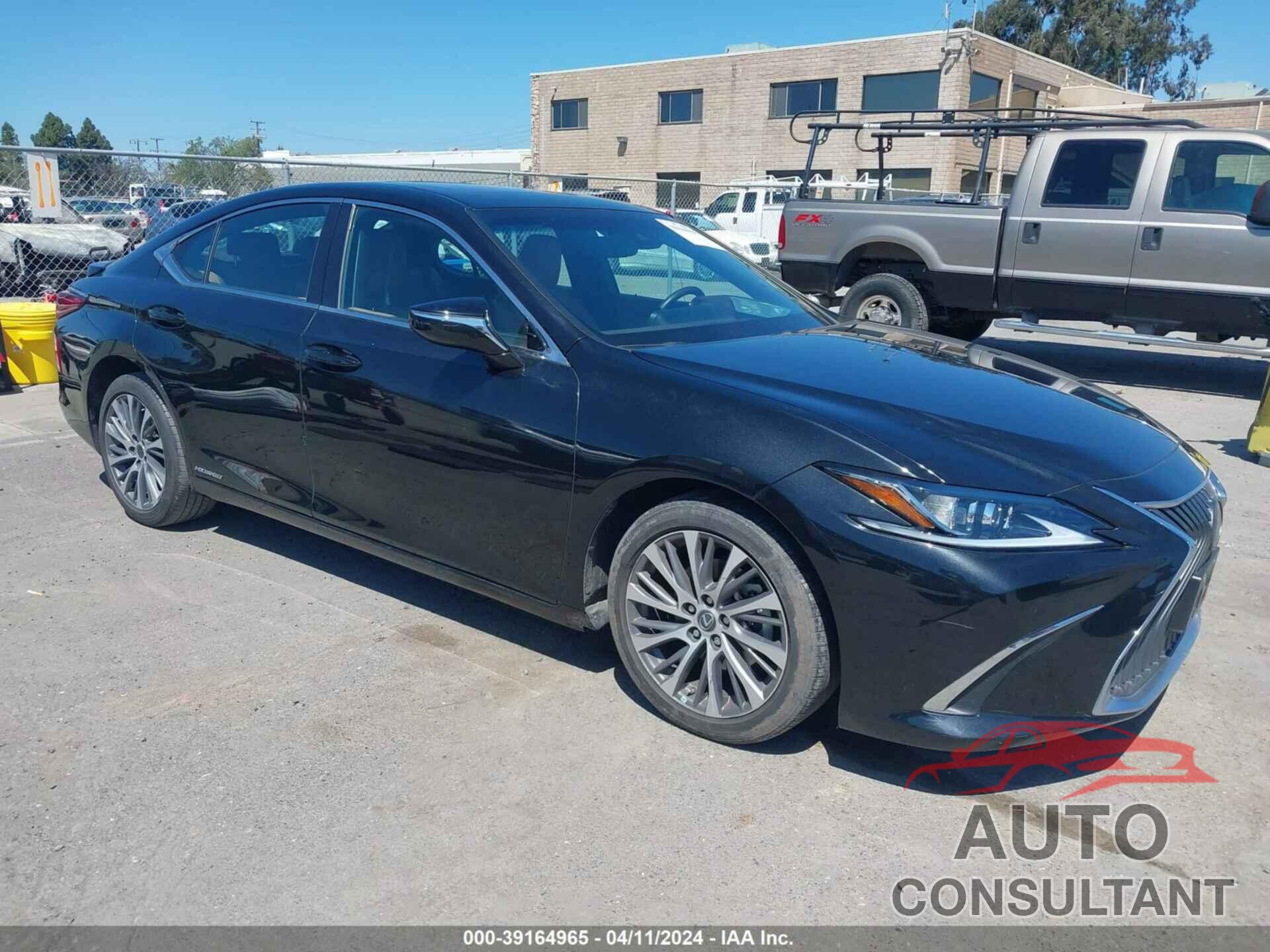 LEXUS ES 300H 2021 - 58ADA1C17MU010827