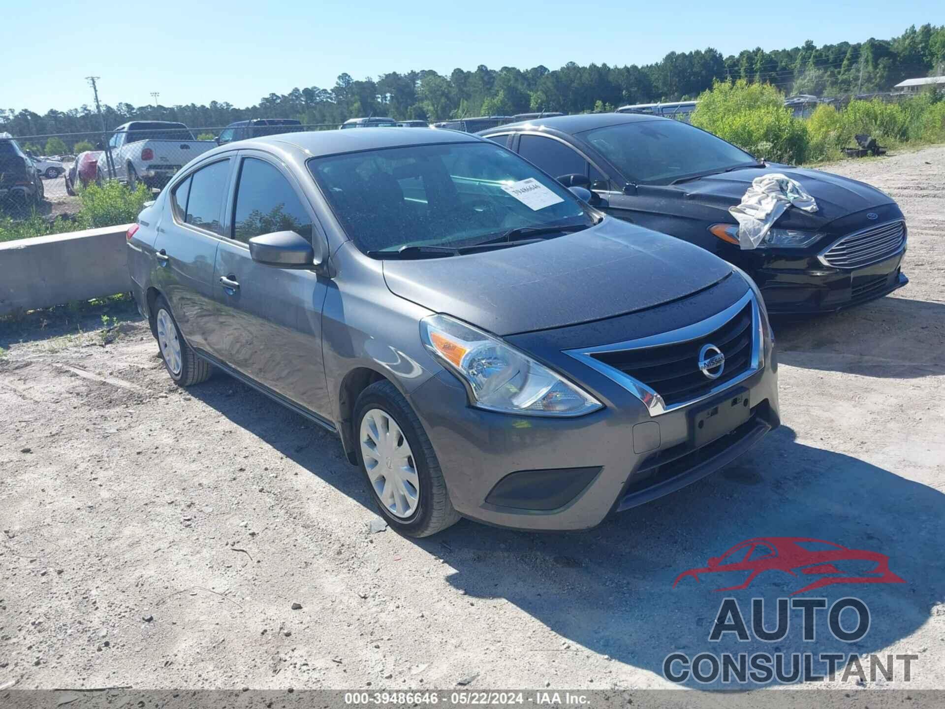 NISSAN VERSA 2017 - 3N1CN7AP4HL890913