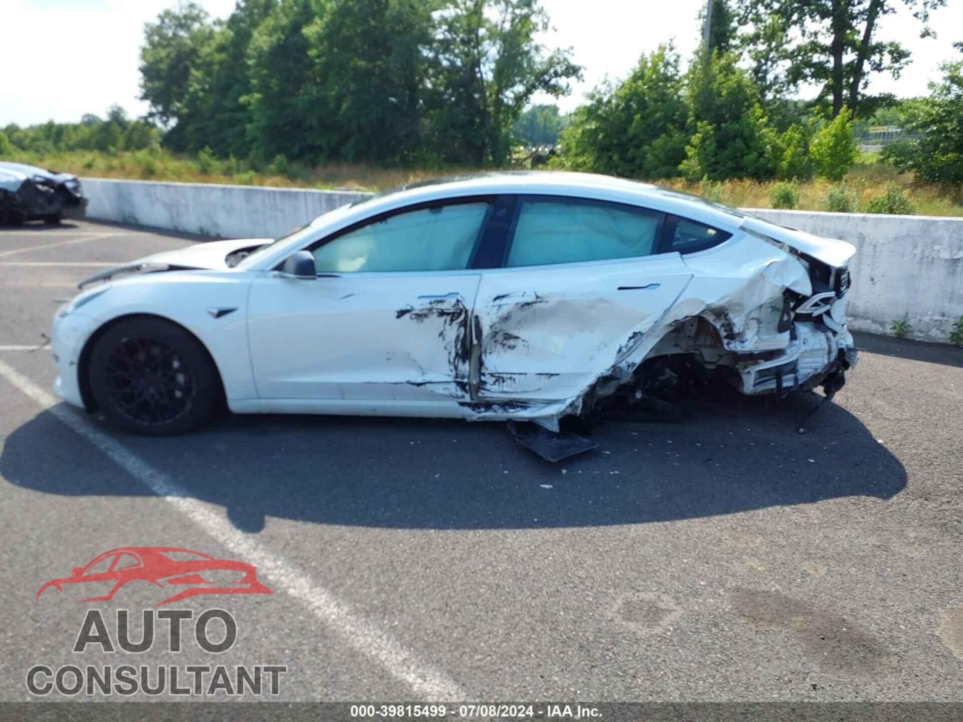 TESLA MODEL 3 2019 - 5YJ3E1EA0KF444974