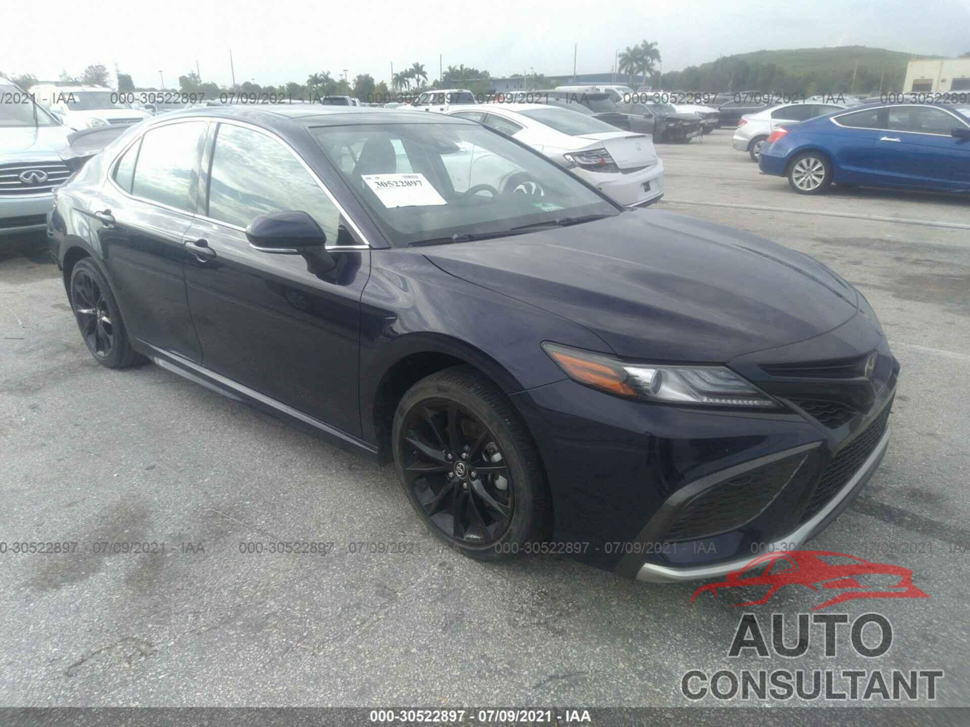 TOYOTA CAMRY 2021 - 4T1K61AK4MU424496