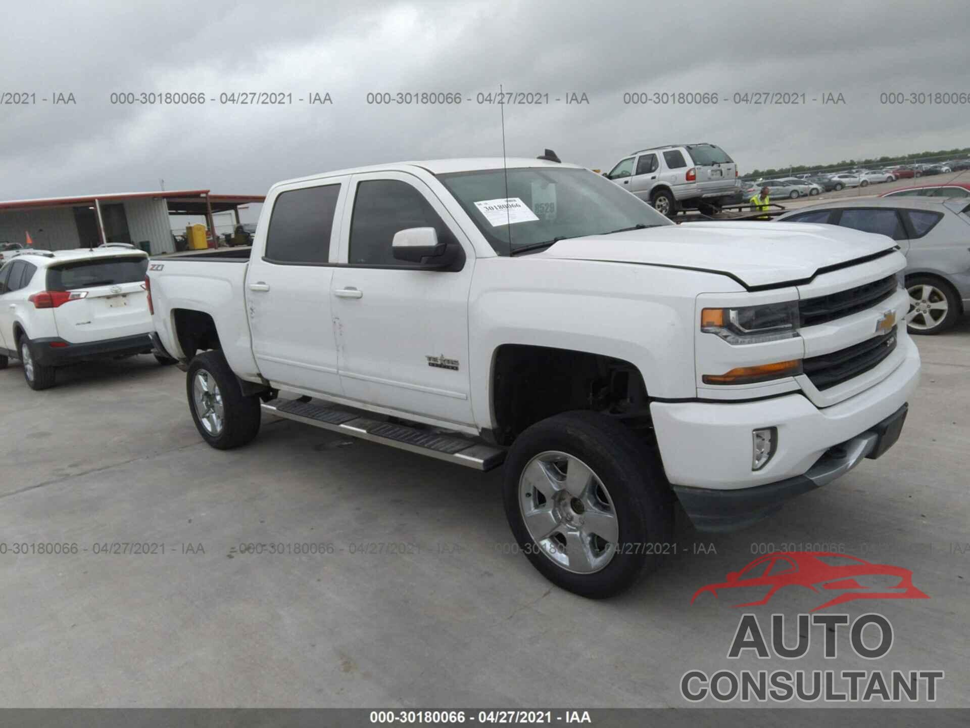 CHEVROLET SILVERADO 1500 2018 - 3GCUKREC7JG341153