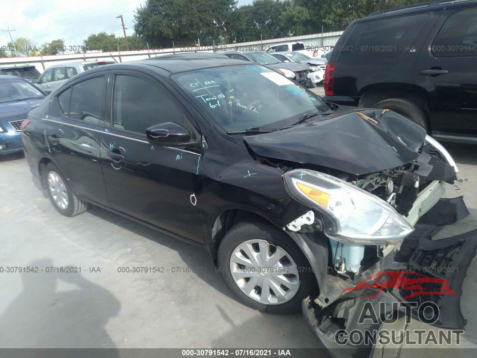 NISSAN VERSA 2016 - 3N1CN7AP8GL871599