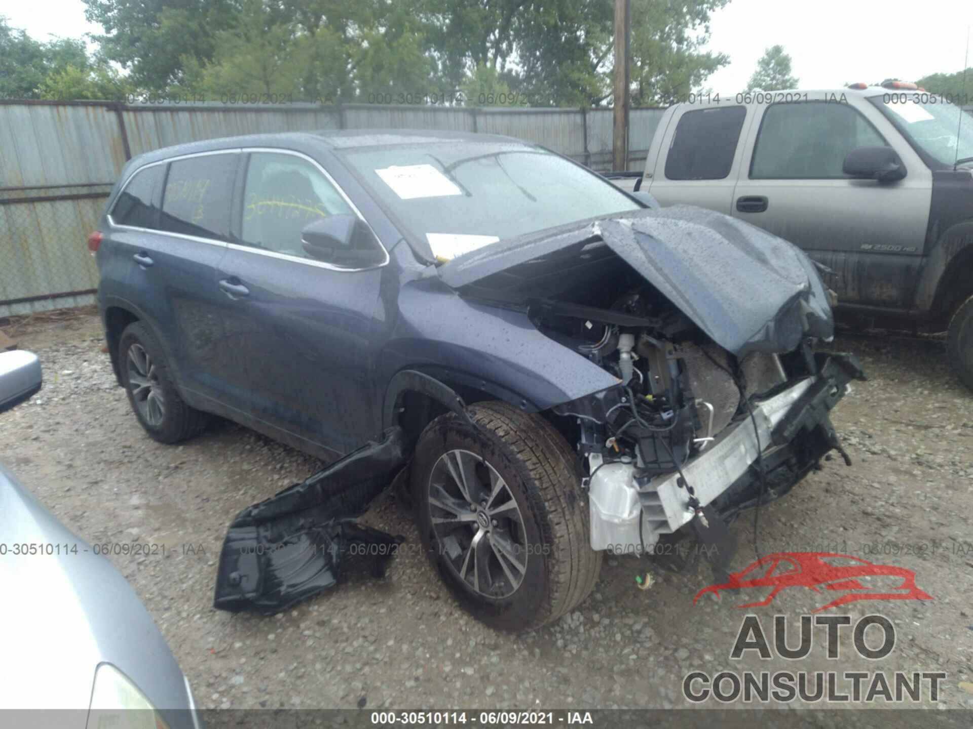 TOYOTA HIGHLANDER 2018 - 5TDZARFH6JS037851