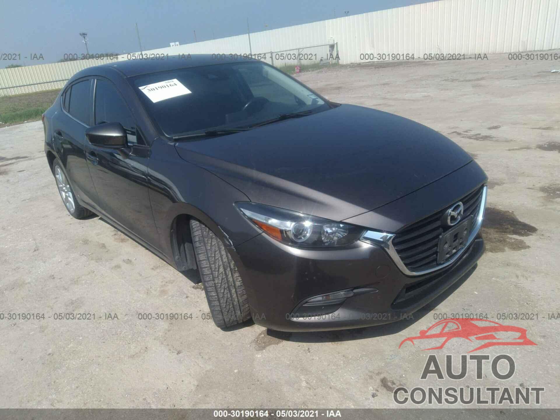 MAZDA MAZDA3 4-DOOR 2017 - JM1BN1V79H1105695