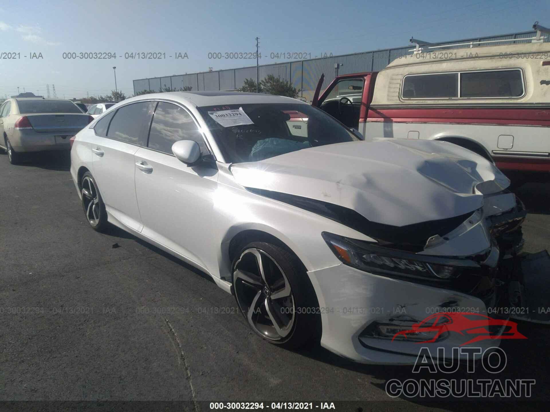 HONDA ACCORD SEDAN 2018 - 1HGCV2F37JA049625