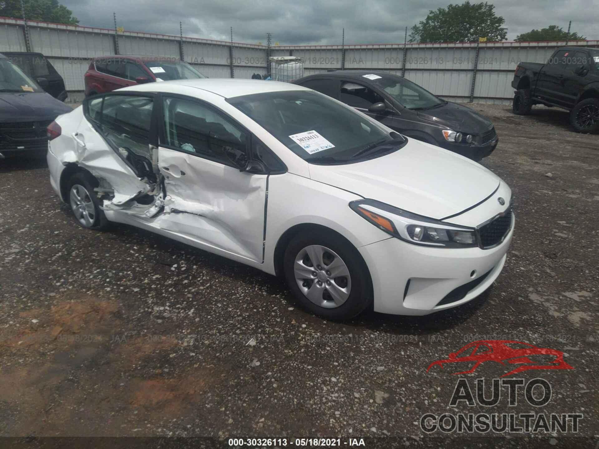 KIA FORTE 2017 - 3KPFK4A72HE027369