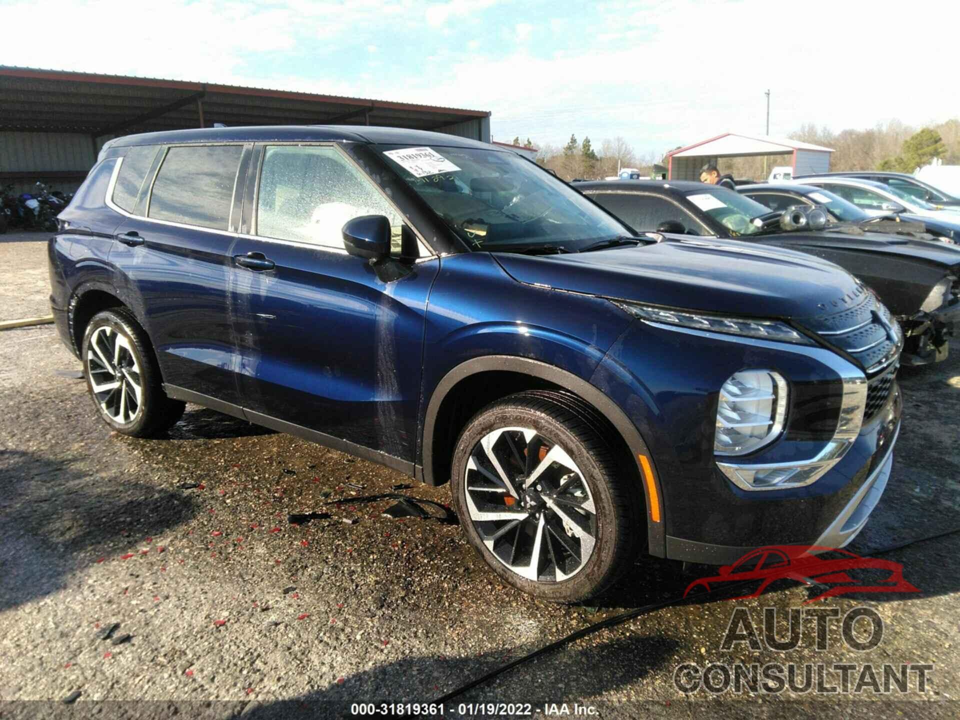 MITSUBISHI OUTLANDER 2022 - JA4J3UA8XNZ012130