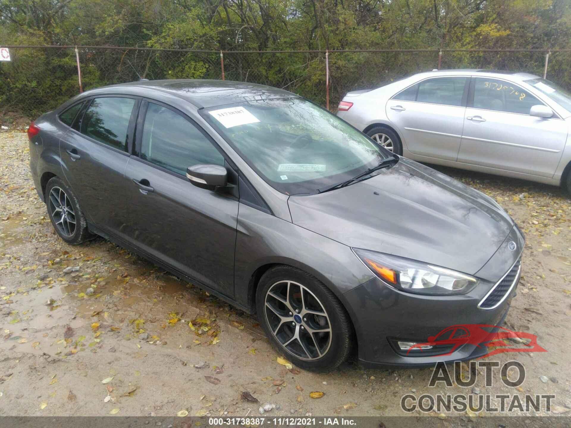 FORD FOCUS 2017 - 1FADP3H26HL299031