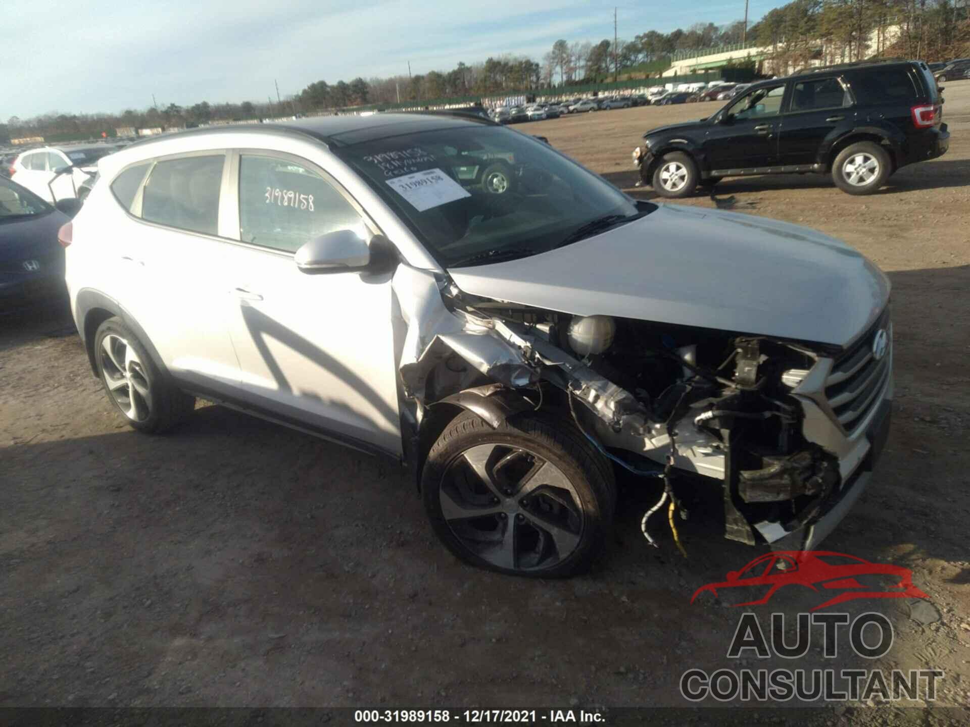 HYUNDAI TUCSON 2018 - KM8J3CA24JU691388