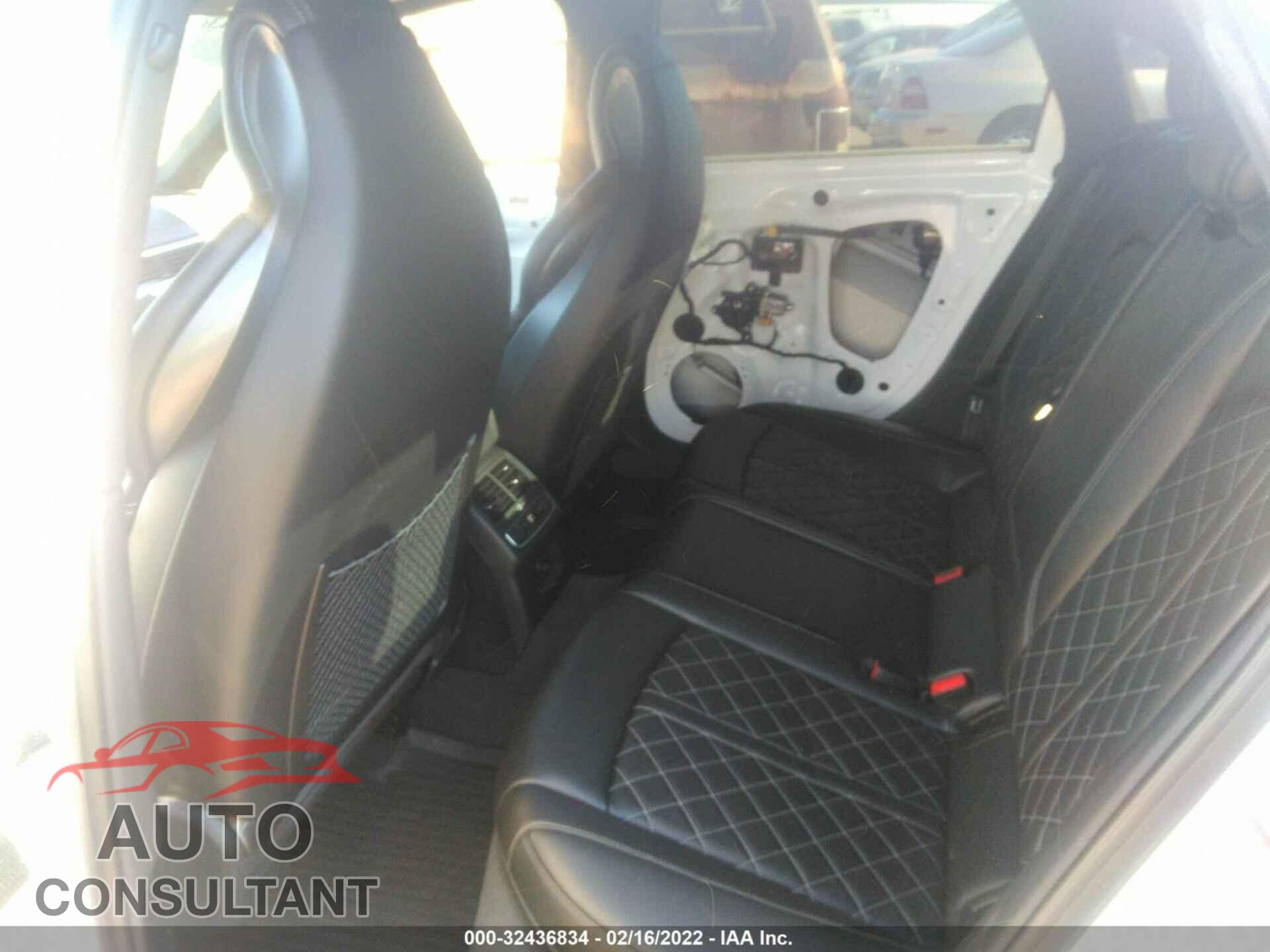 AUDI S4 2018 - WAUB4AF43JA200036