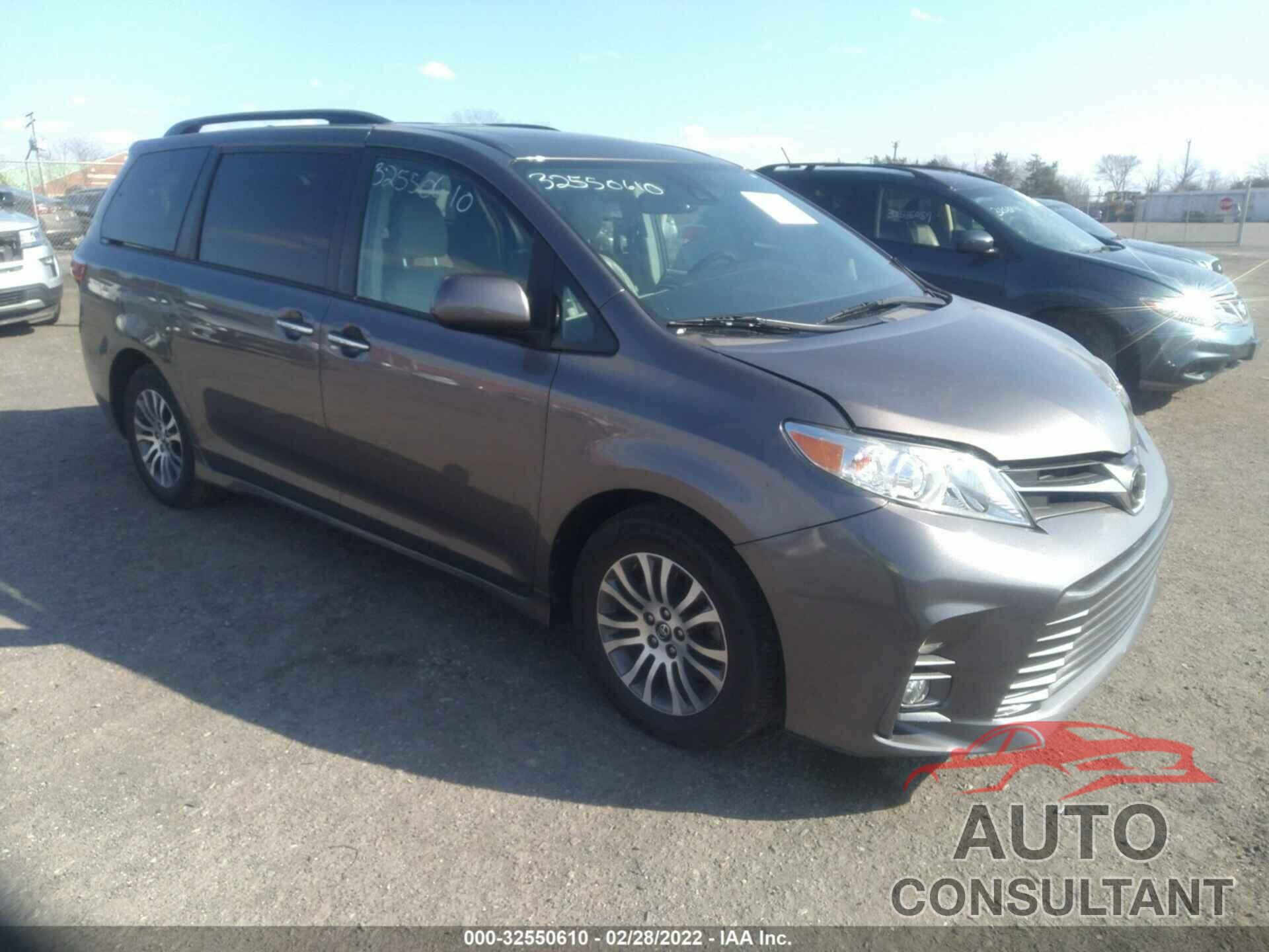 TOYOTA SIENNA 2019 - 5TDYZ3DC4KS978175