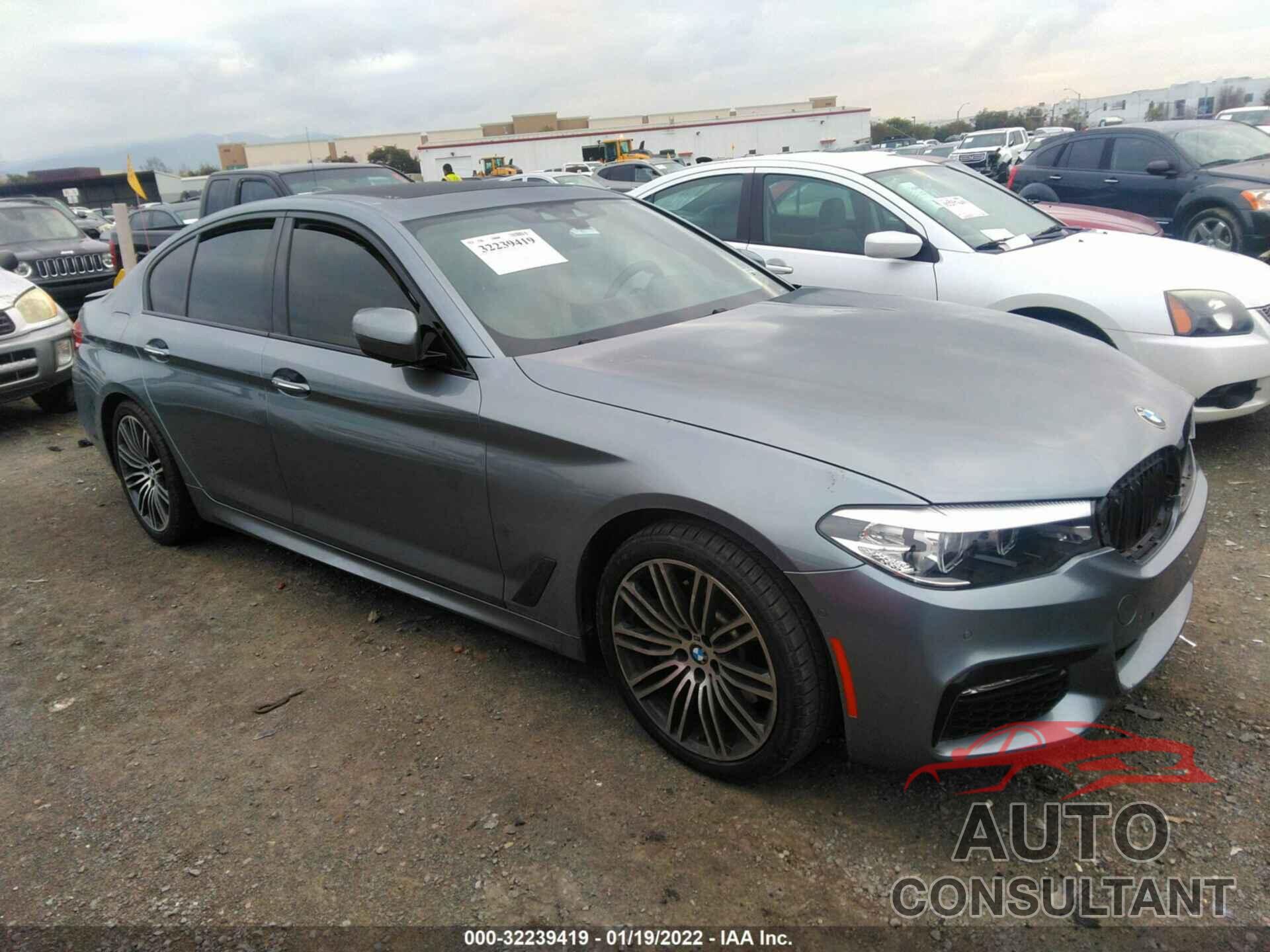 BMW 5 SERIES 2018 - WBAJE5C56JWA93471