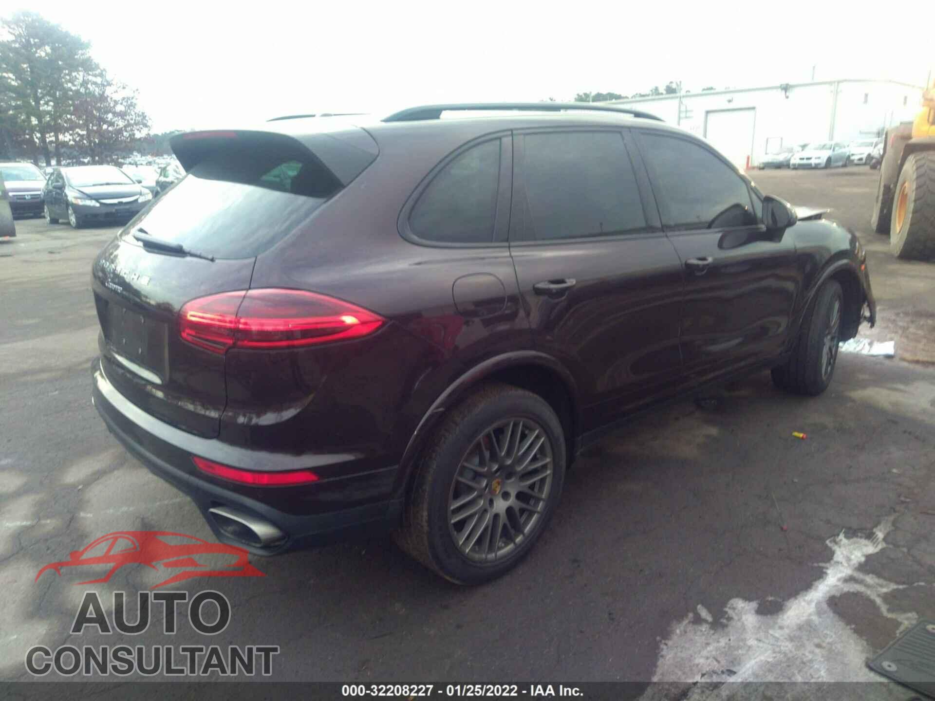 PORSCHE CAYENNE 2017 - WP1AA2A27HKA90873