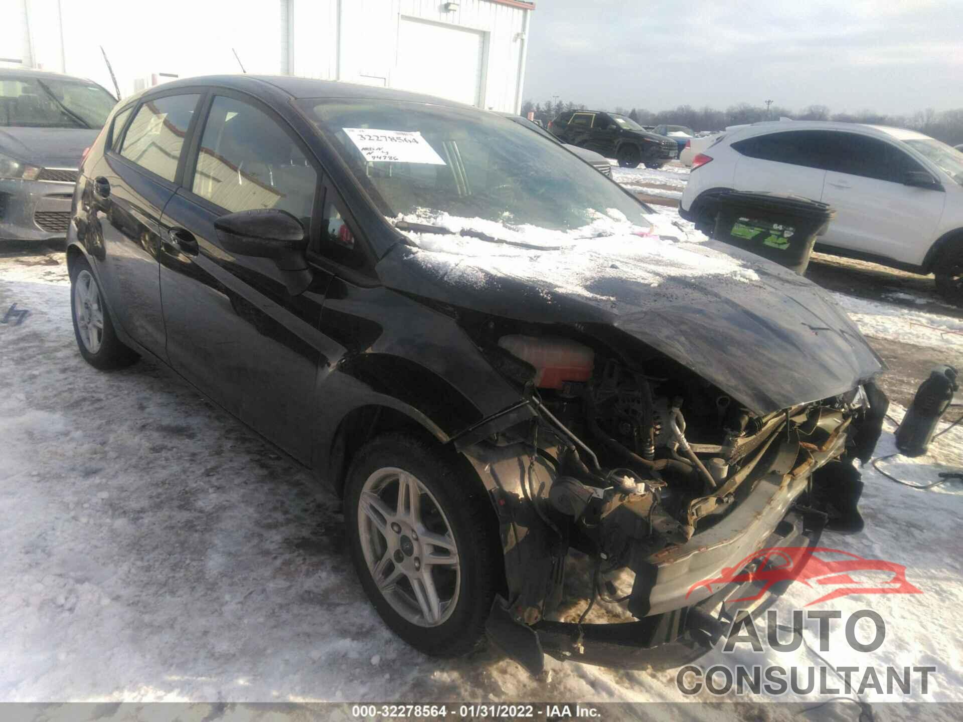 FORD FIESTA 2018 - 3FADP4EJ3JM108932