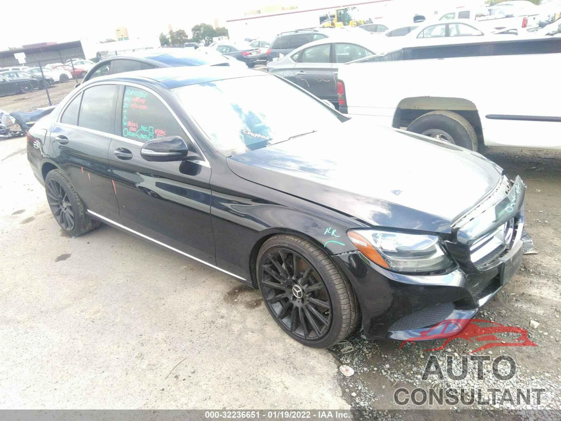 MERCEDES-BENZ C-CLASS 2016 - 55SWF4JB2GU132445