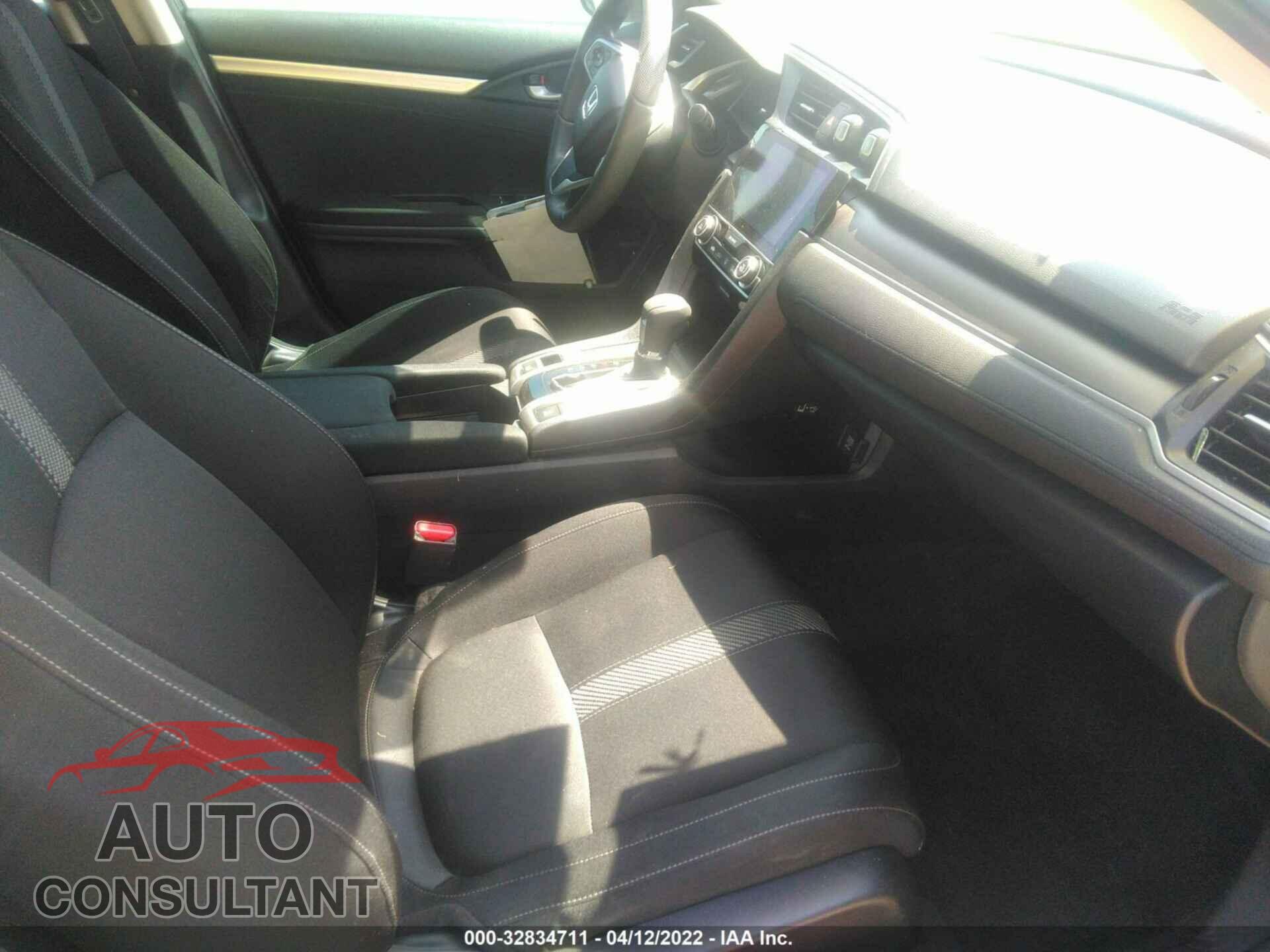 HONDA CIVIC SEDAN 2017 - 19XFC2F74HE032809