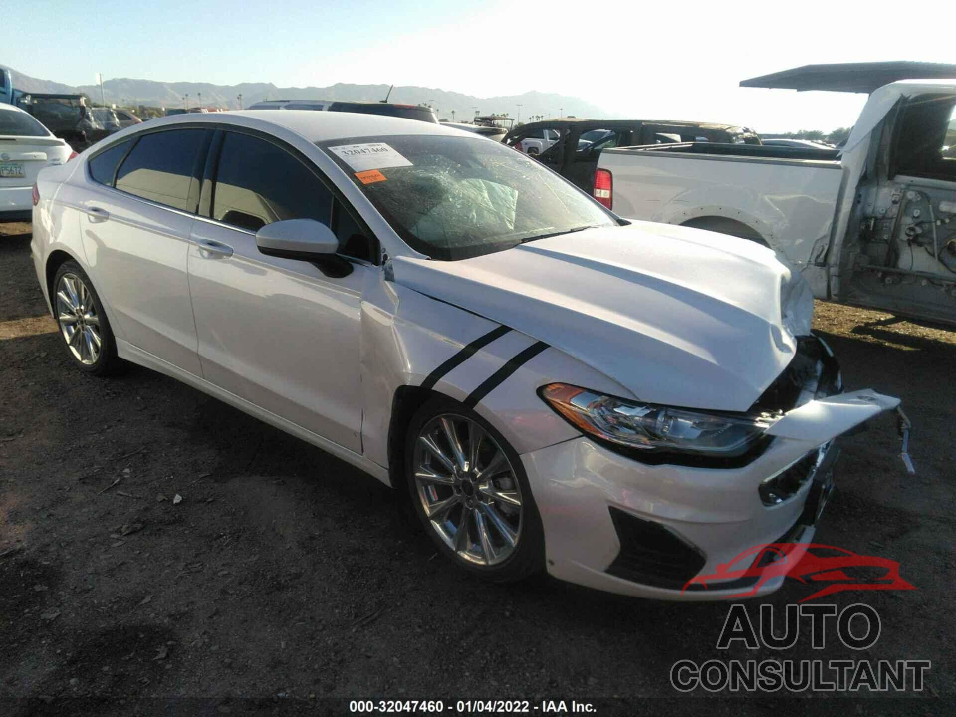 FORD FUSION 2020 - 3FA6P0HDXLR251017