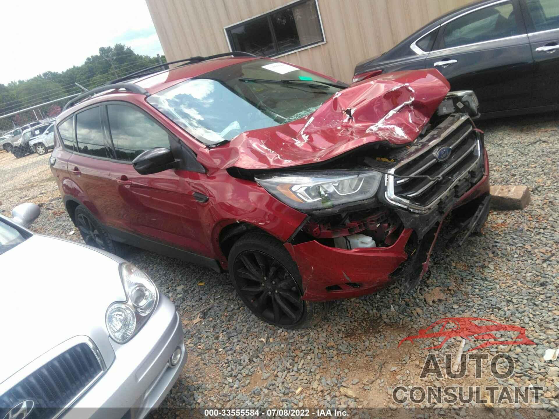 FORD ESCAPE 2018 - 1FMCU0GD1JUC73190