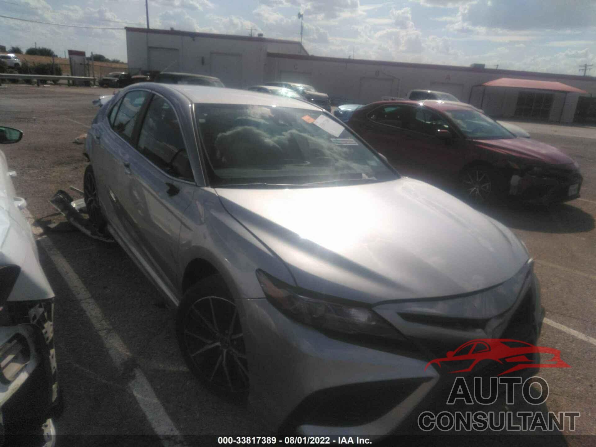 TOYOTA CAMRY 2021 - 4T1G11AK3MU444436