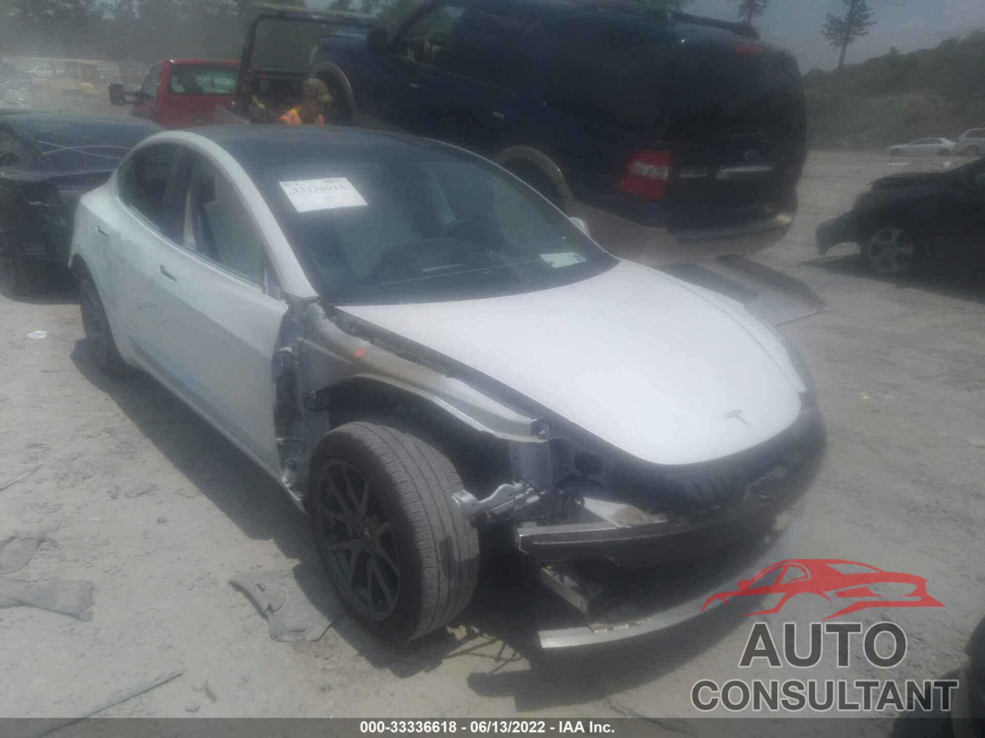 TESLA MODEL 3 2020 - 5YJ3E1EA5LF793243