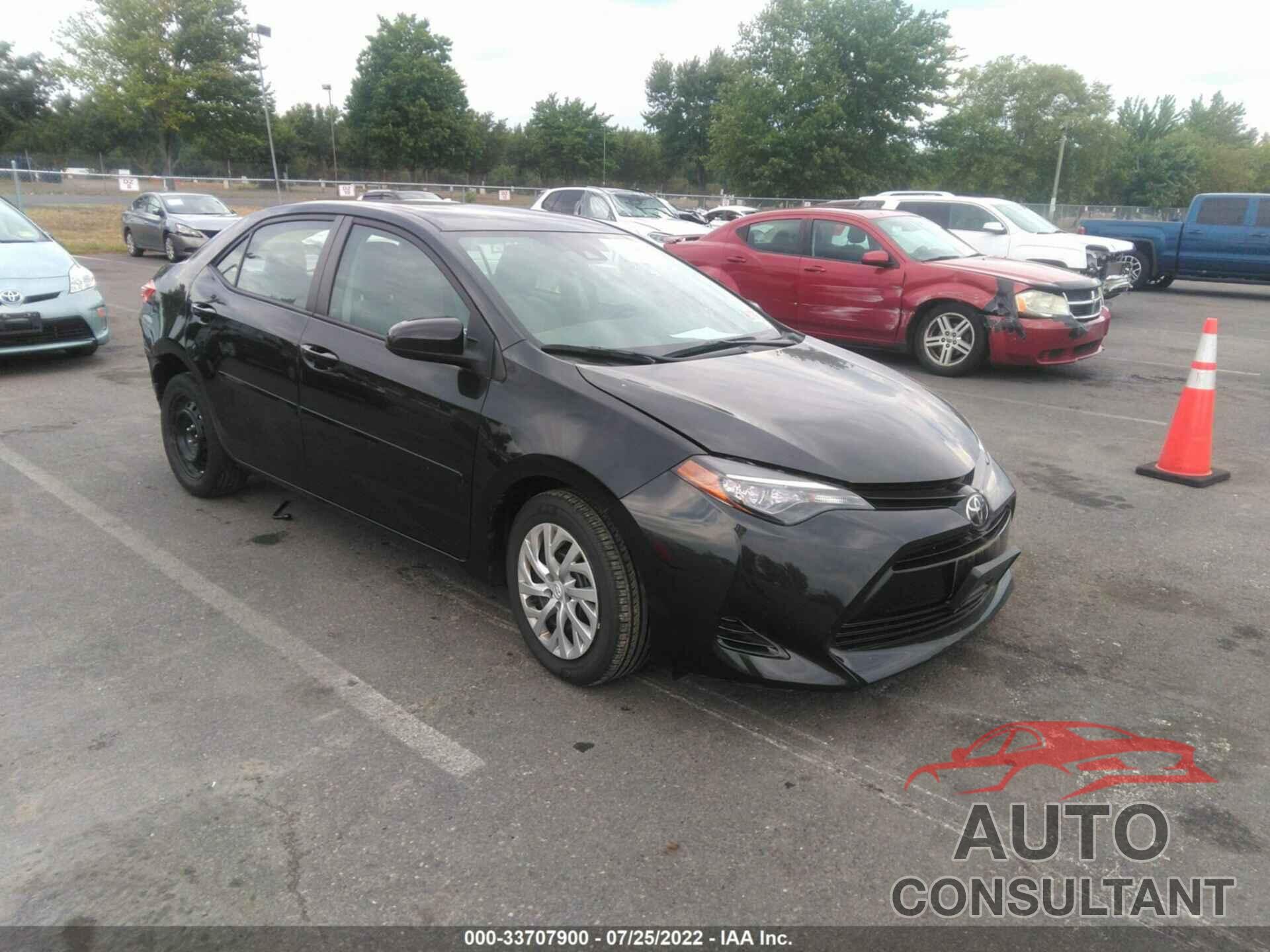 TOYOTA COROLLA 2017 - 2T1BURHE4HC770348