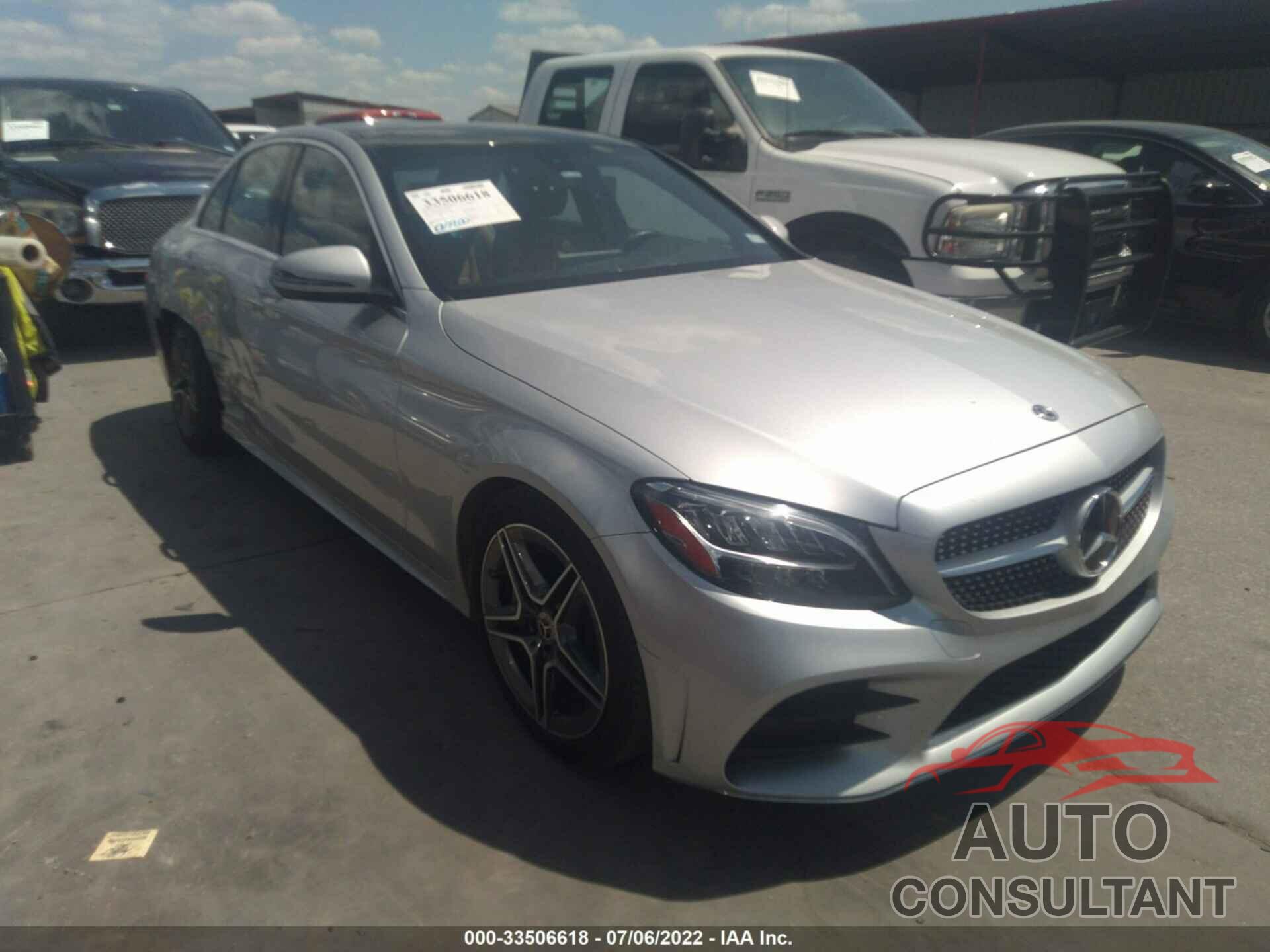 MERCEDES-BENZ C-CLASS 2019 - 55SWF8DB5KU282724