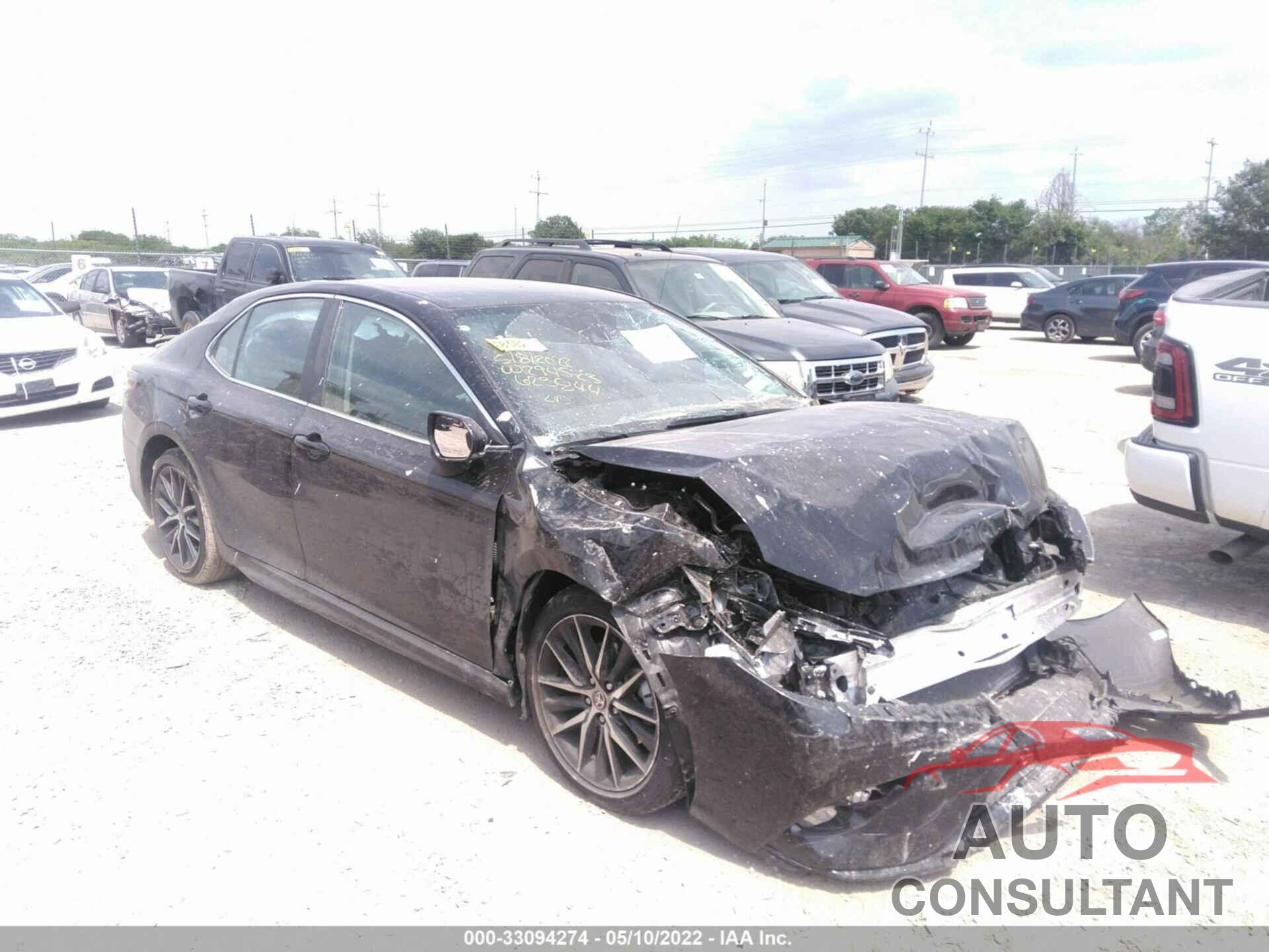 TOYOTA CAMRY 2022 - 4T1G11AK2NU623844