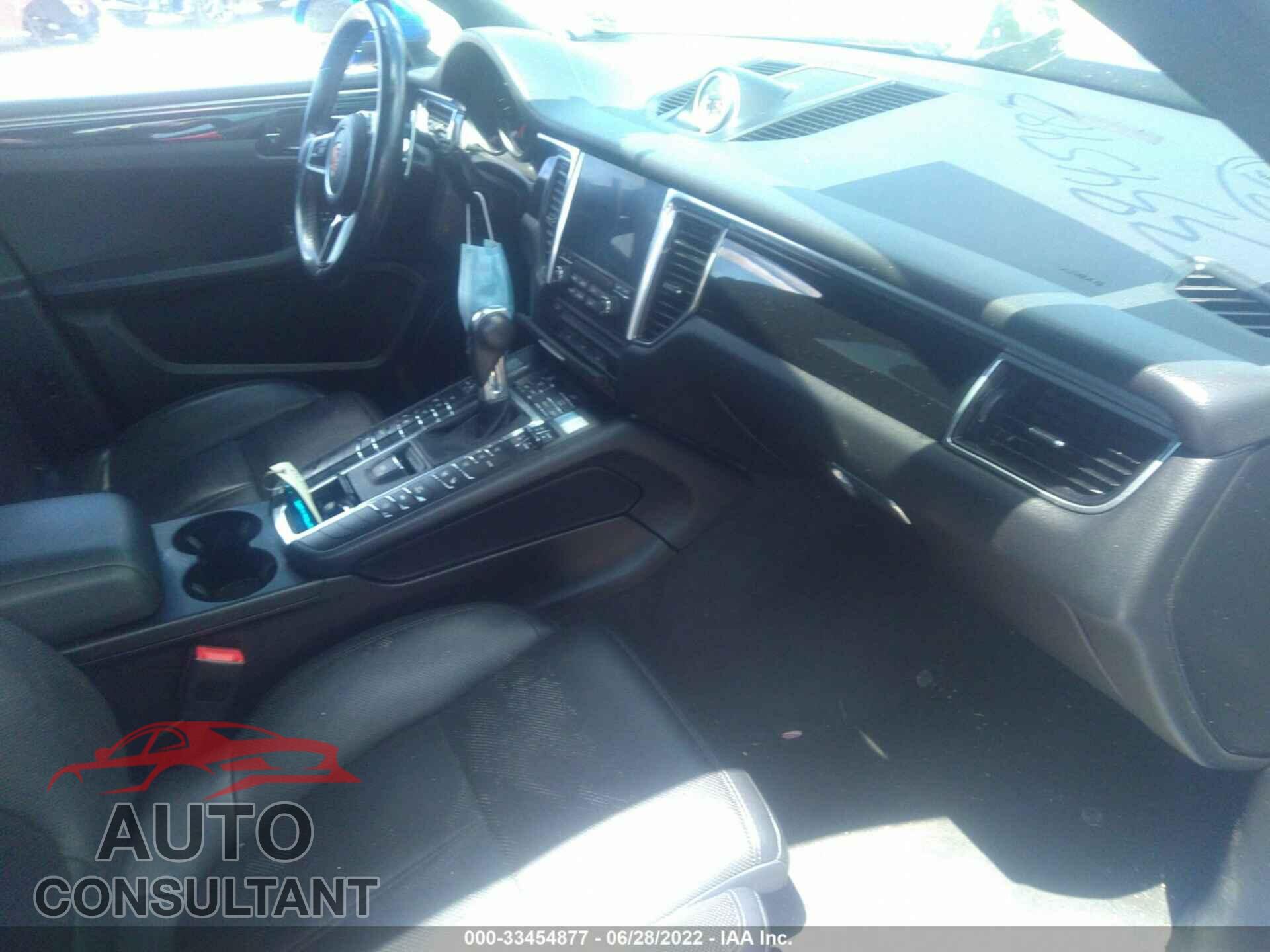 PORSCHE MACAN 2017 - WP1AA2A56HLB01947