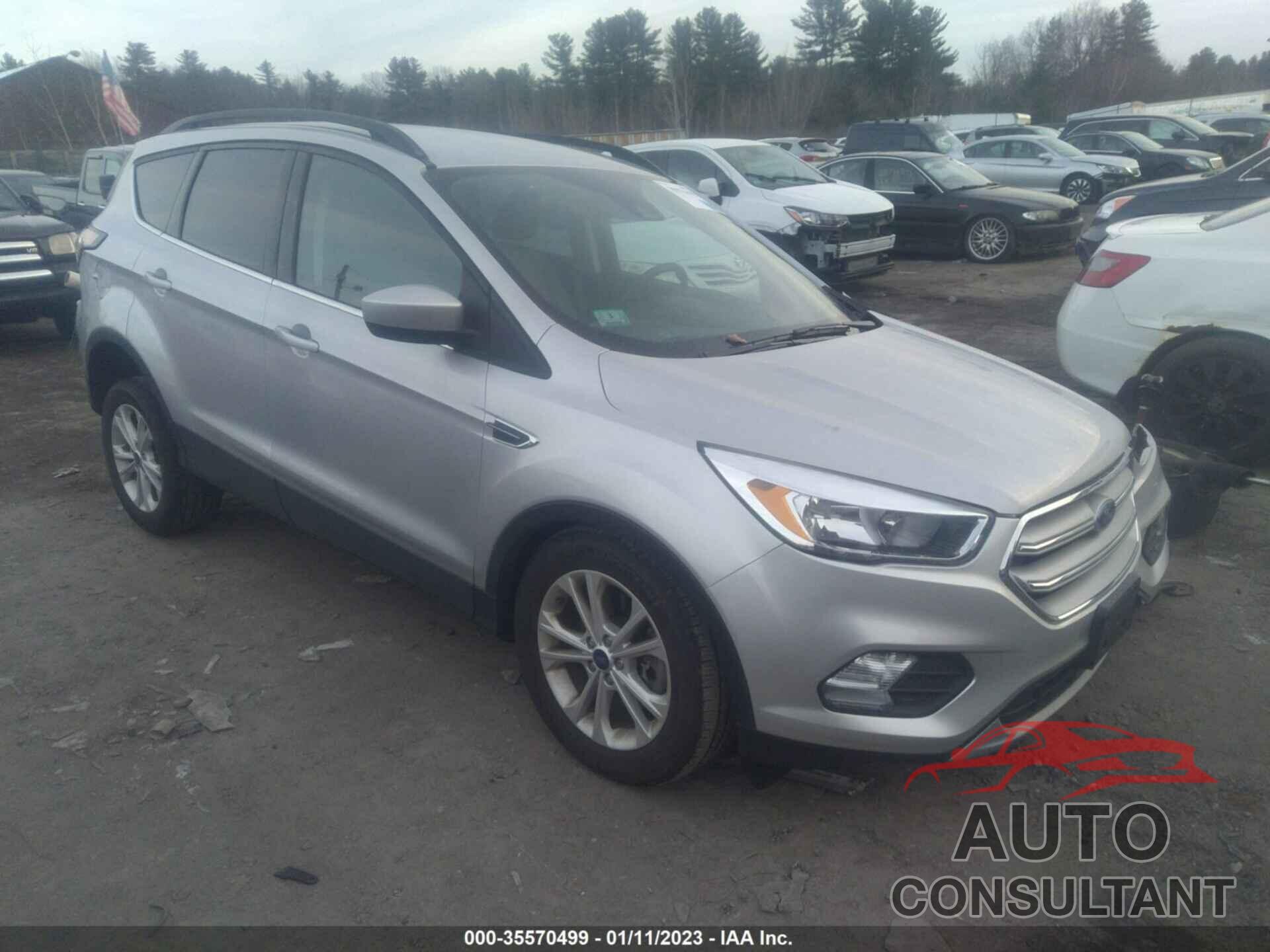 FORD ESCAPE 2018 - 1FMCU9GD0JUD06376