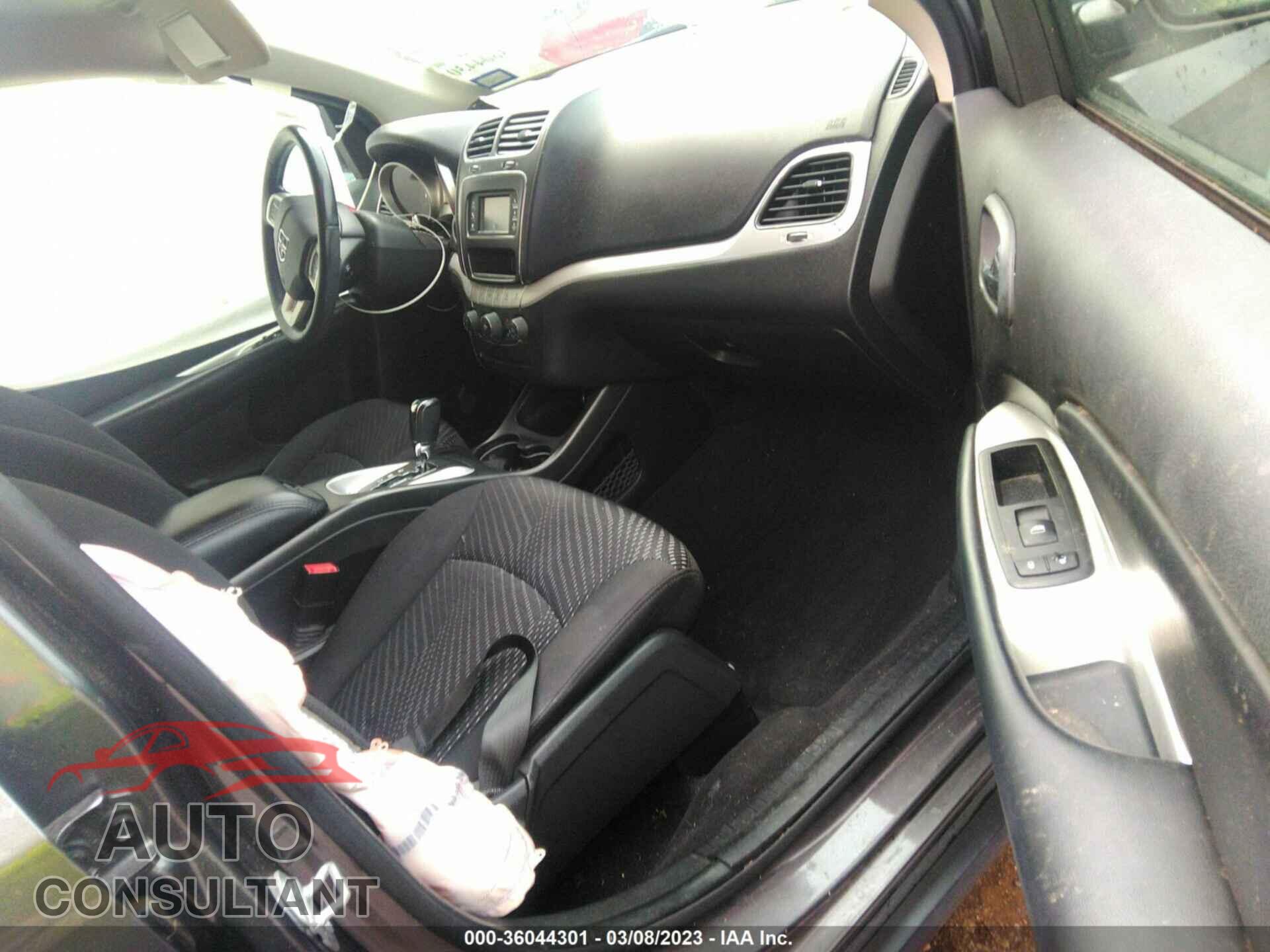 DODGE JOURNEY 2018 - 3C4PDCAB8JT275740