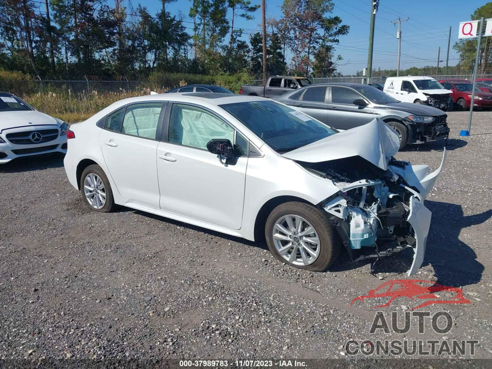 TOYOTA COROLLA 2023 - JTDBCMFE0P3026536