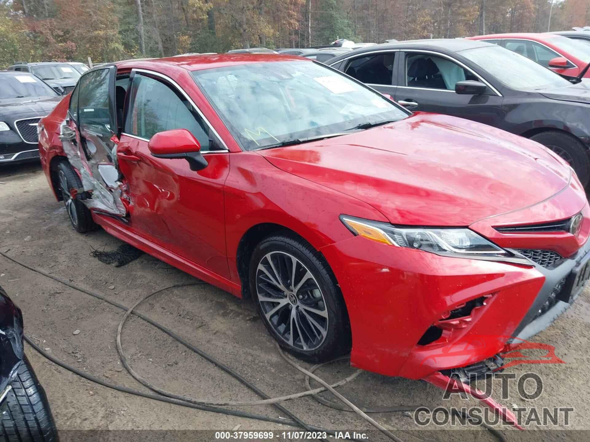 TOYOTA CAMRY 2020 - 4T1G11AK3LU367940