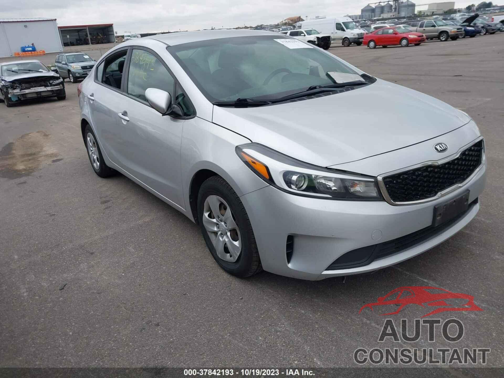 KIA FORTE 2017 - 3KPFK4A79HE142583