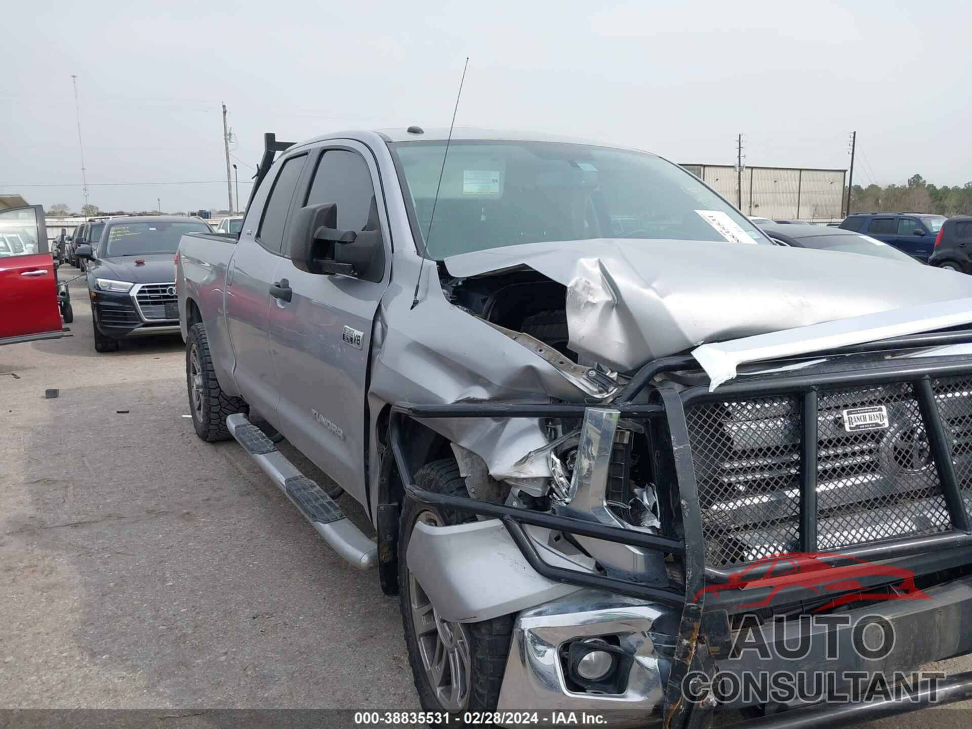 TOYOTA TUNDRA 2016 - 5TFRY5F19GX207047