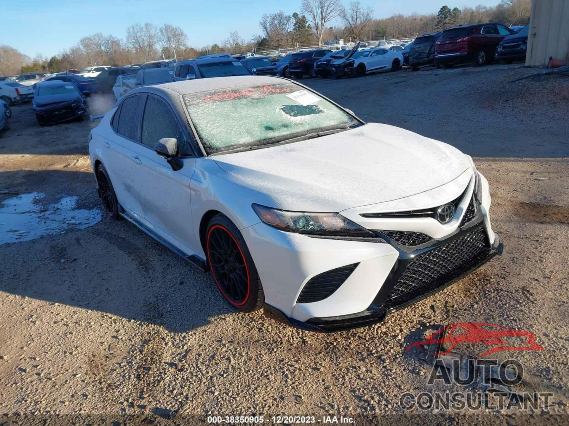TOYOTA CAMRY 2022 - 4T1KZ1AK2NU069868