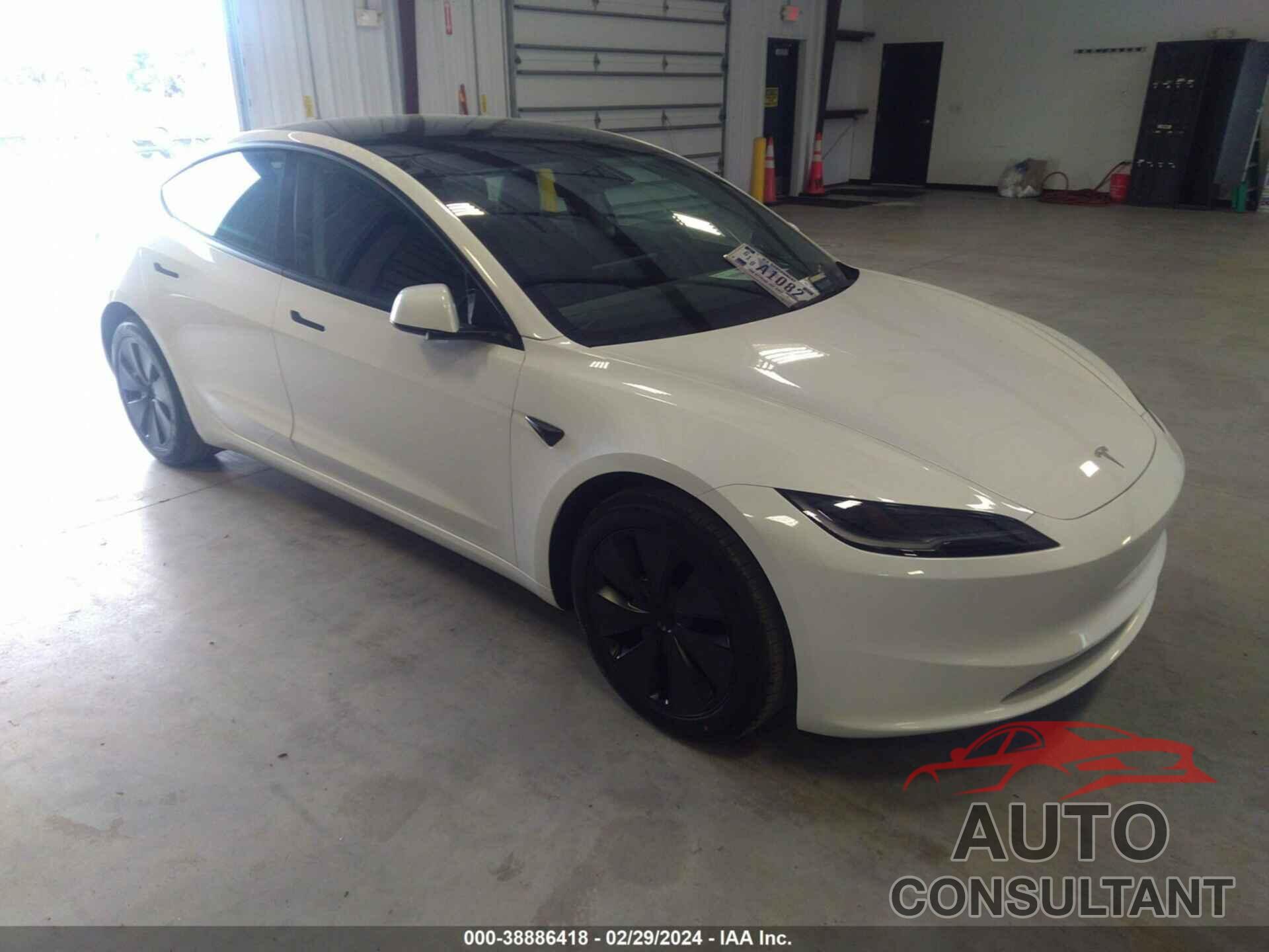 TESLA MODEL 3 2024 - 5YJ3E1EA4RF722382