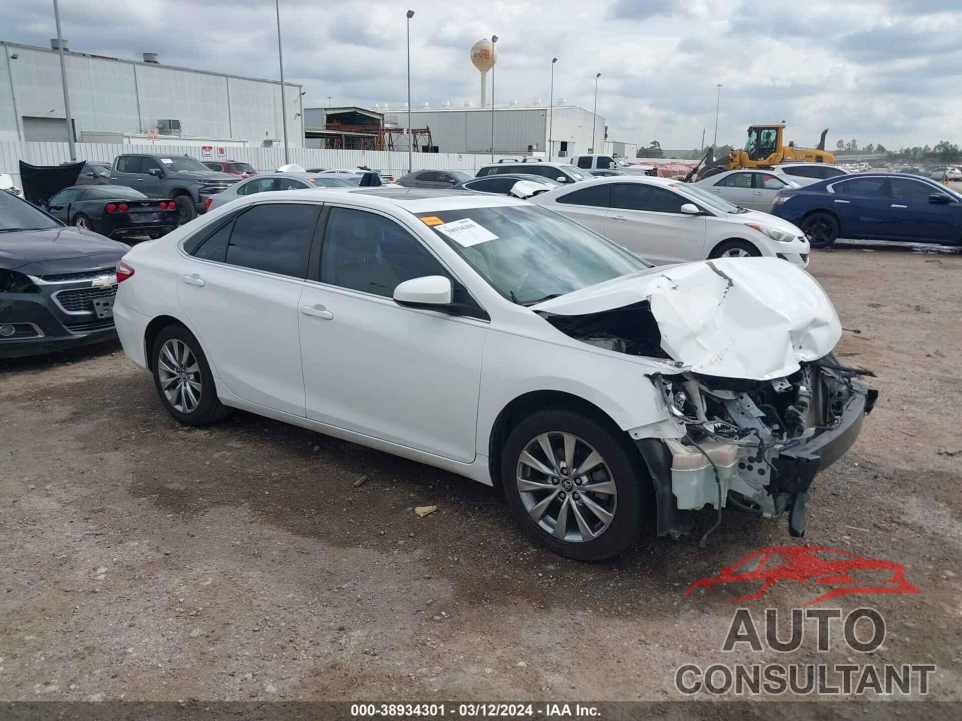 TOYOTA CAMRY 2016 - 4T1BF1FK1GU543989