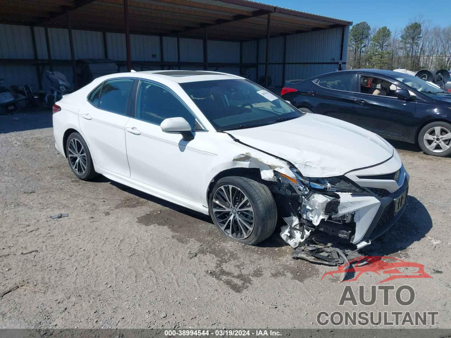TOYOTA CAMRY 2020 - 4T1J11AK7LU858341
