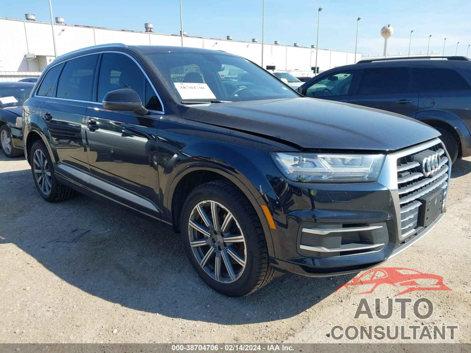 AUDI Q7 2017 - WA1LHAF77HD039098