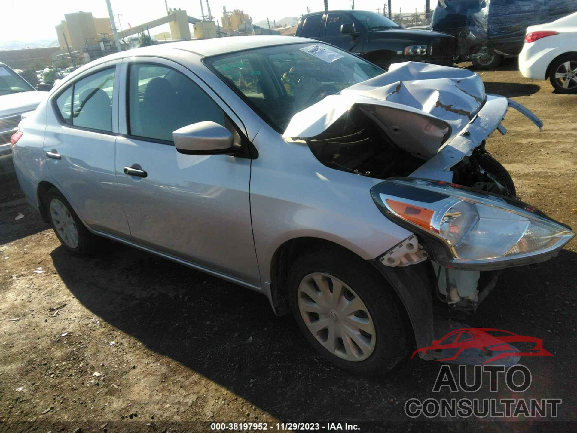 NISSAN VERSA 2017 - 3N1CN7AP1HL883806