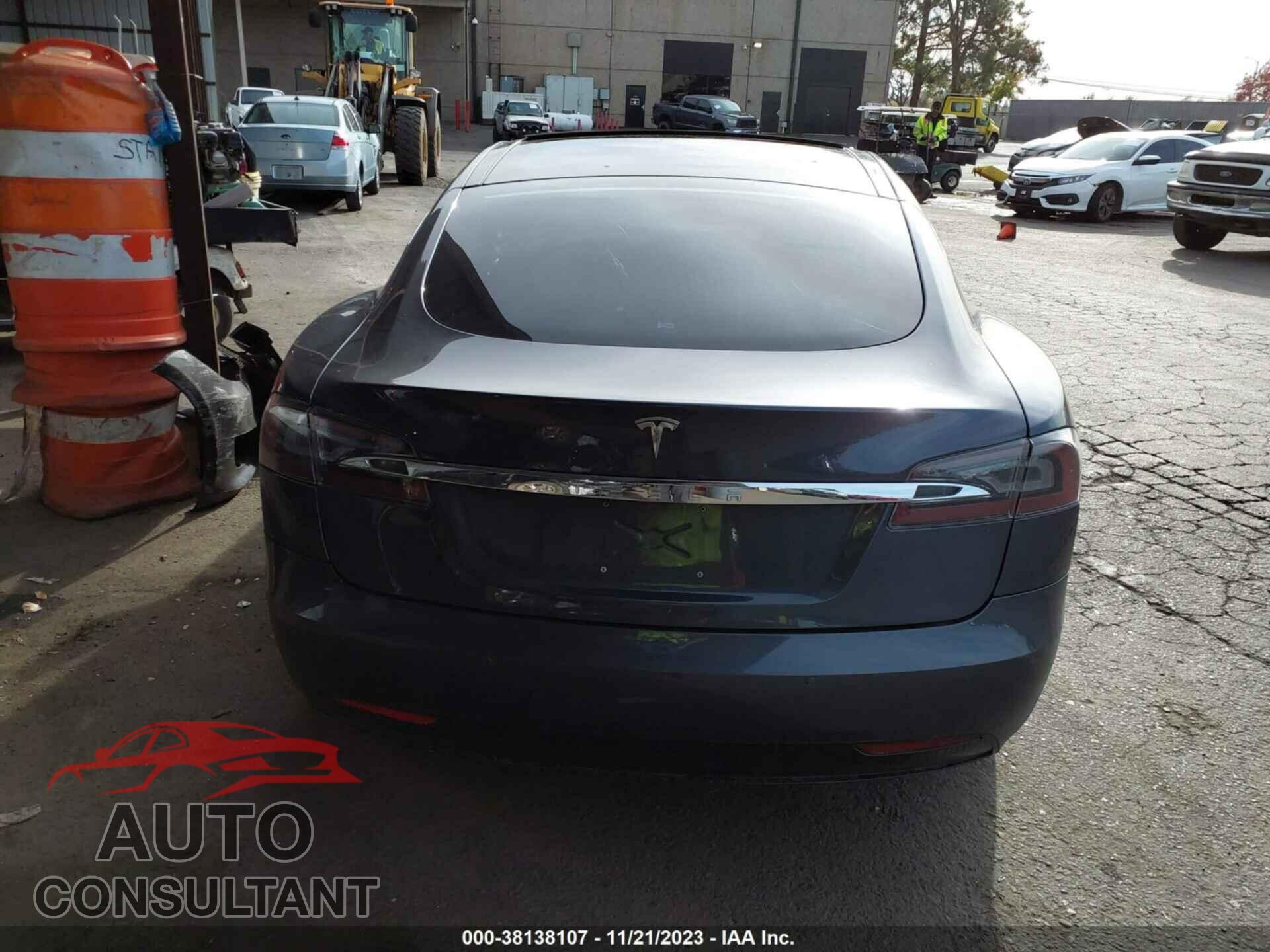 TESLA MODEL S 2016 - 5YJSA1E26GF173331