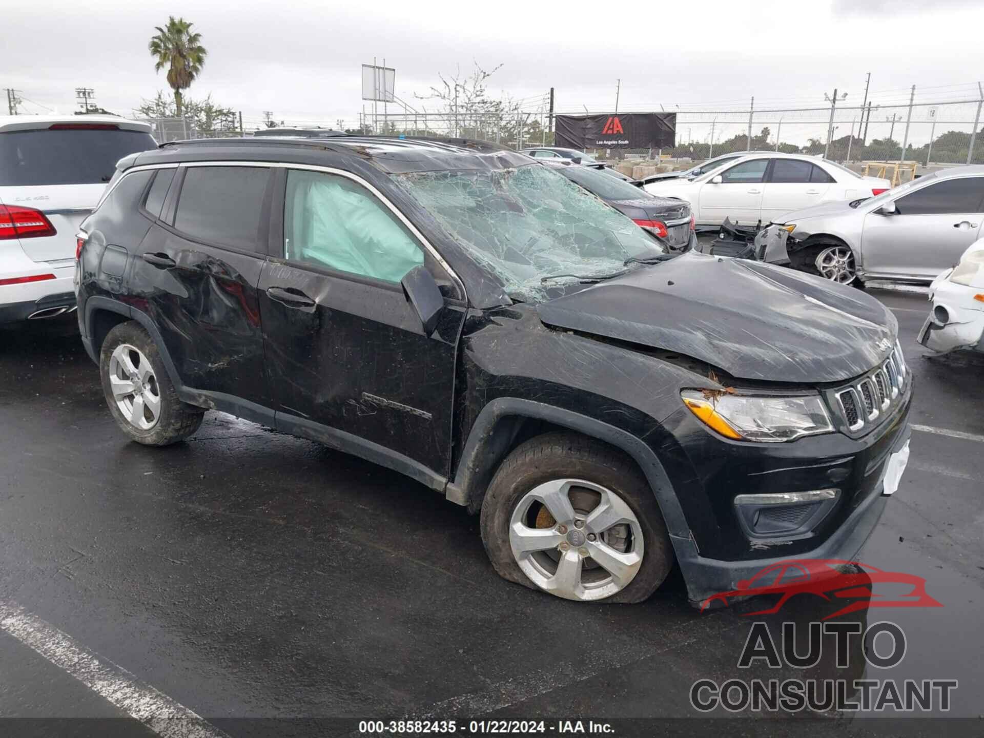 JEEP COMPASS 2018 - 3C4NJCBB7JT441048