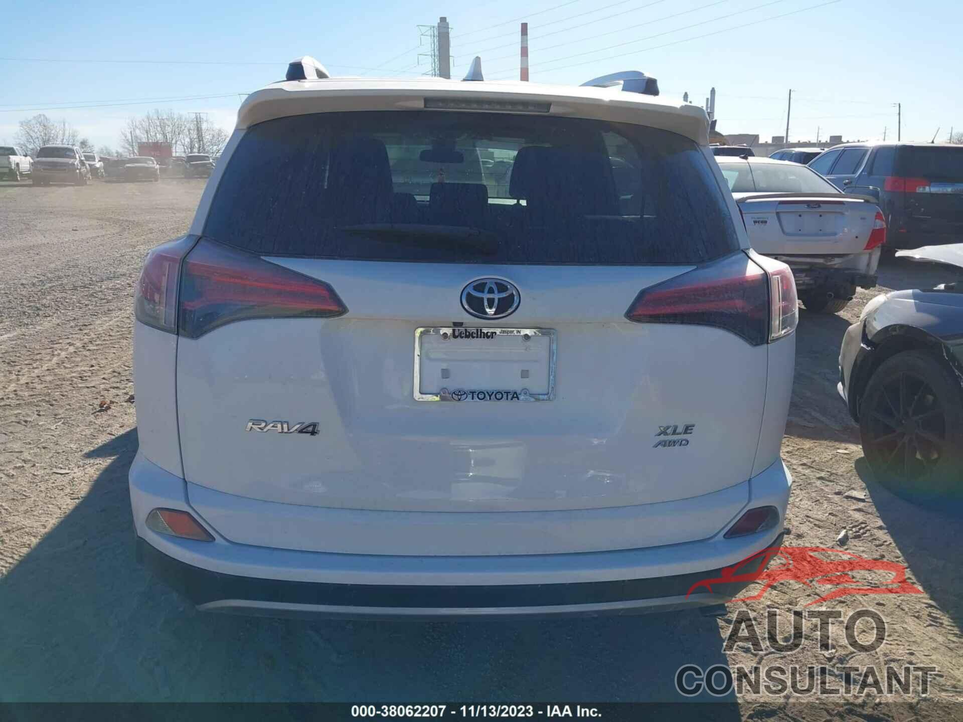 TOYOTA RAV4 2018 - 2T3RFREV0JW853462