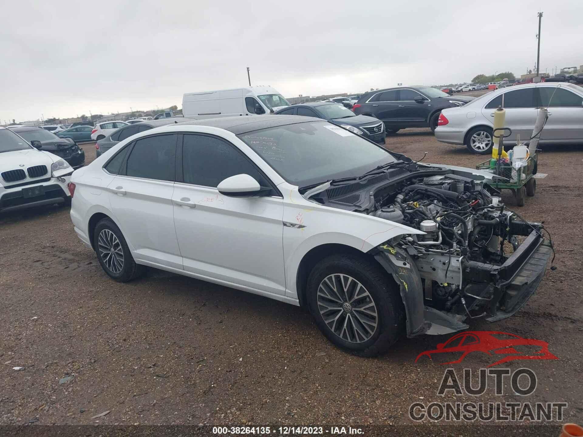 VOLKSWAGEN JETTA 2019 - 3VWE57BU1KM243975